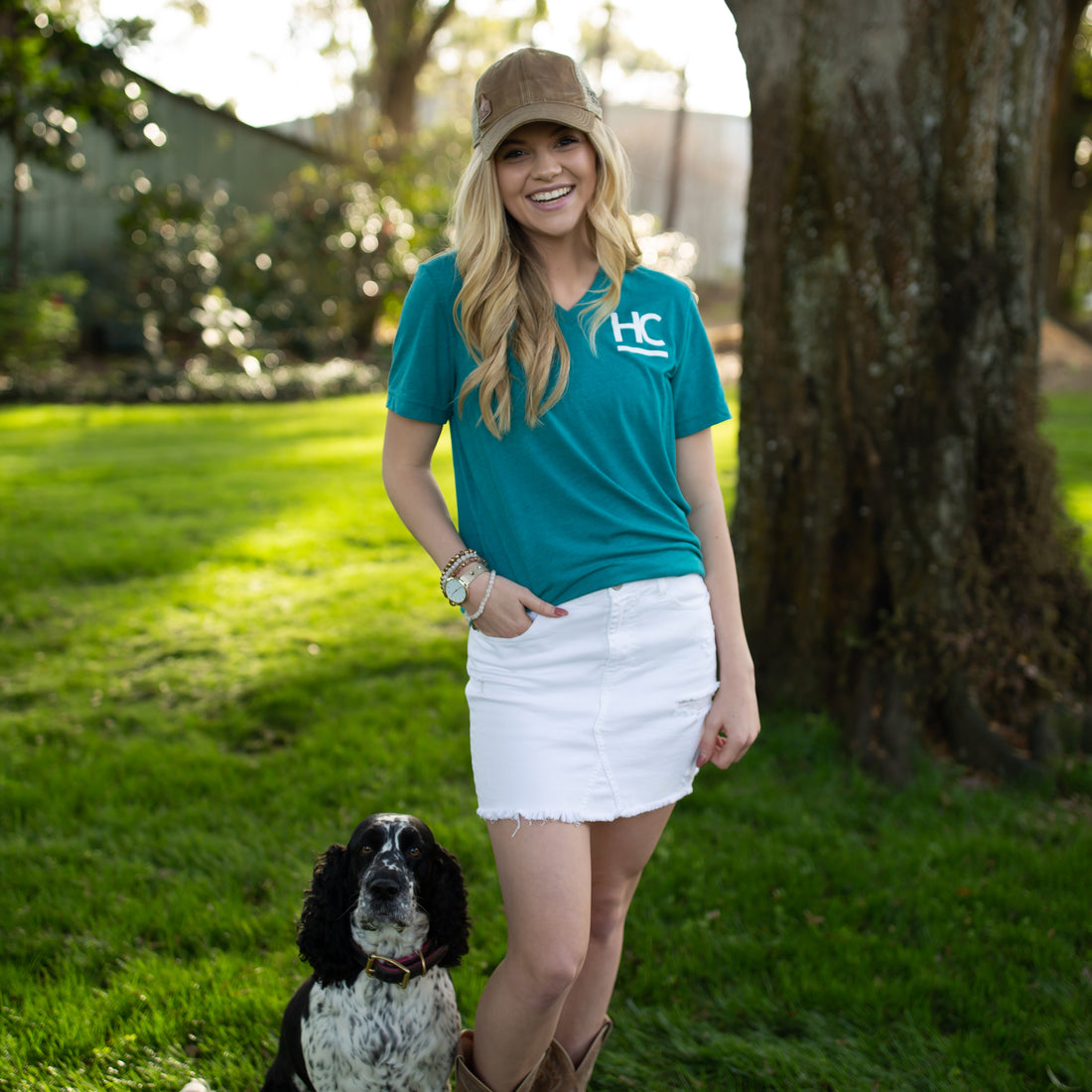 Hancock Cattle Teal V-Neck Short Sleeve T-Shirt